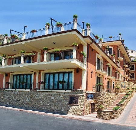 Agostiniana Hotel Санта Тереза ди Рива Екстериор снимка