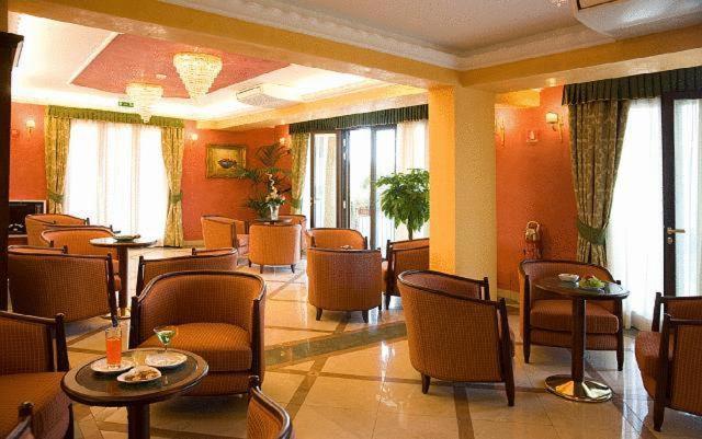 Agostiniana Hotel Санта Тереза ди Рива Екстериор снимка