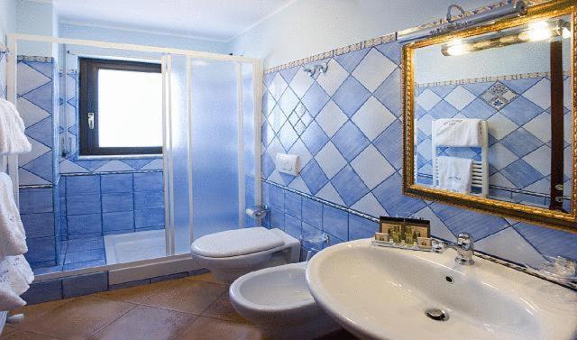 Agostiniana Hotel Санта Тереза ди Рива Екстериор снимка